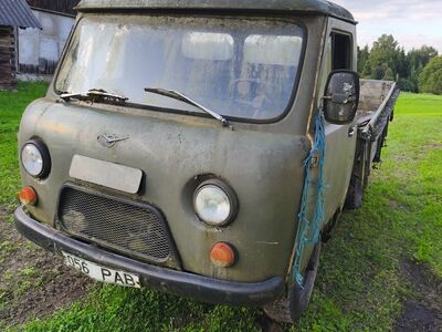 Uaz 3303