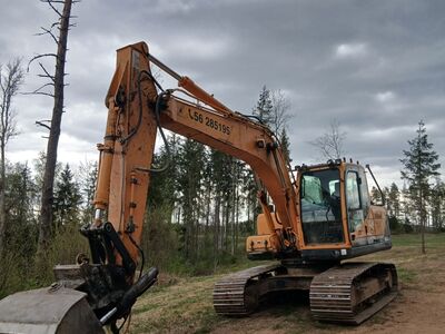 Kaeve ja pinnasetööd Ekskavaatoriga.