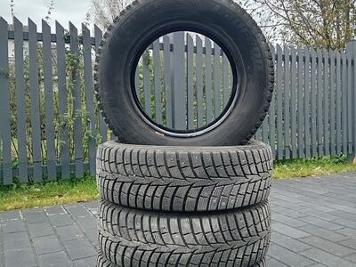 Шипованная шина Laufenn I Fit Ice LW71 195/65 R15 95 T