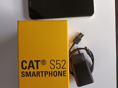 Mobiiltelefon CAT S52