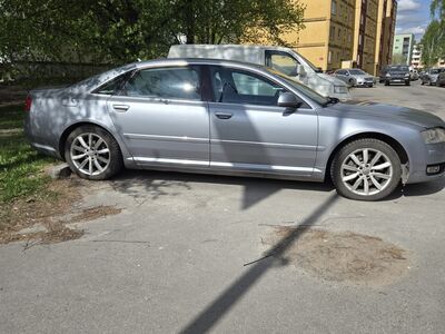 Audi A8 Long