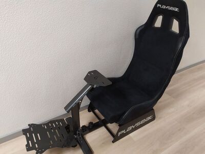 Playseat Evolution Alcantara rallitool