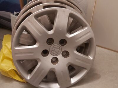 Honda originaal ilukilbid 16"
