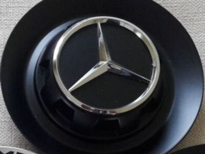 Mercedes veljekapslid