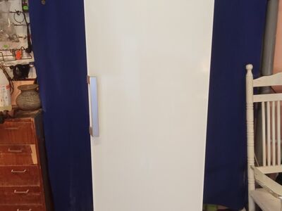 Холодильник AEG, с гарантией