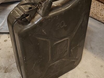 20L plekist kütusekanister