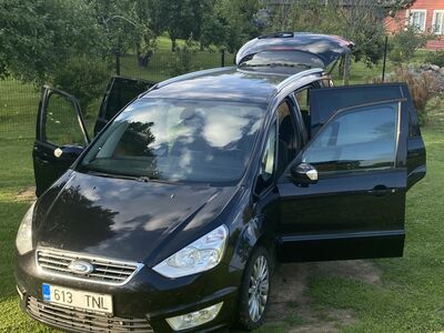 Ford Galaxy 2015