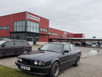 Bmw e34 520ia