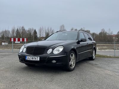 Mercedes-Benz E320 3.0 165kW