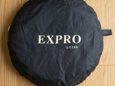 Tootefotograafia jaoks telk Expro LT150