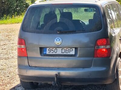 Volkswagen touran