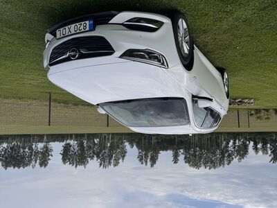 OPEL INSIGNIA SPORTS TOURER