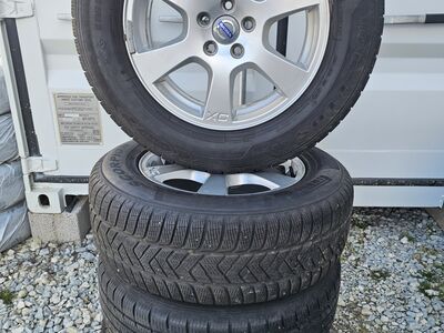 Volvo XC60 ja XC70 veljed 17"