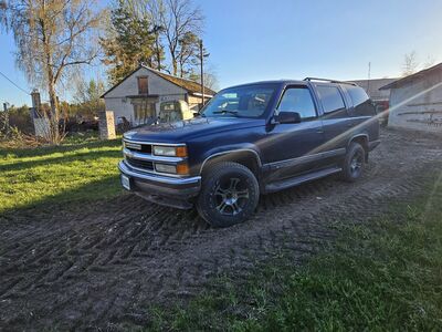 CHEVROLET TAHOE