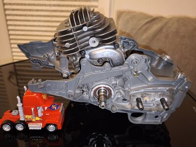 Husqvarna 550xp mootor