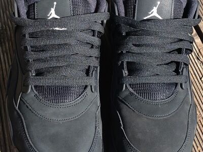 Air Jordan 4 RM