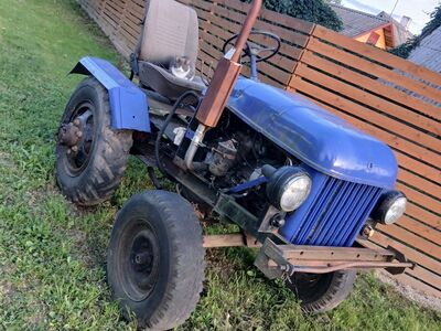 Isetehtud traktor