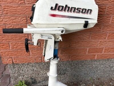 Johnson 3,5 hp päramootor