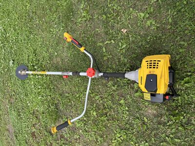 Stanley  SPS-1400 bensiinimootoriga trimmer