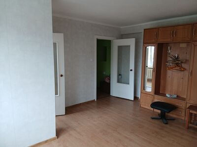 Üürile anda