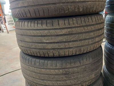 Kasutatud suverehvid 235/55/R19, 7 tk.