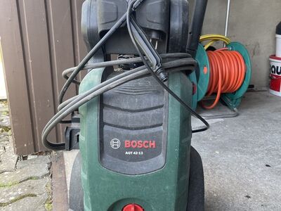 Kõrgsurvepesur BOSCH AQT 42-13  1,9 kW , 130 bar