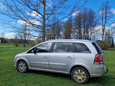 Opel Zafira 2008