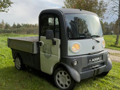 MOPEEDAUTO AIXAM MEGA