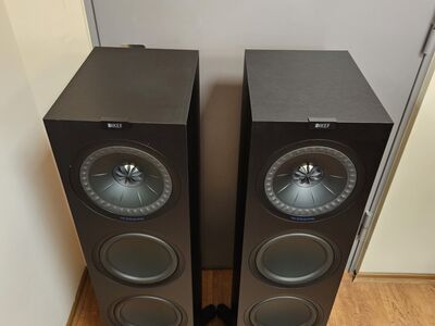 KEF Q950 Floorstanding Speaker