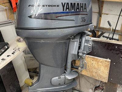 Yamaha F40 paadimootor