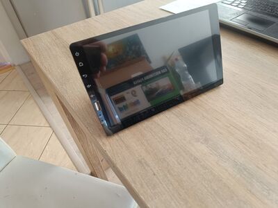 Multimeedia 9"