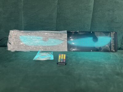 UUED Led silmad autosse