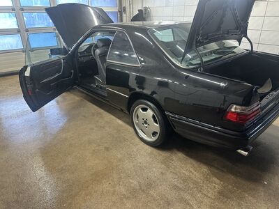 Mercedes W124CE varuosad