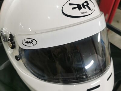 HR Helmets kiiver