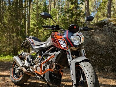 2012 KTM Duke