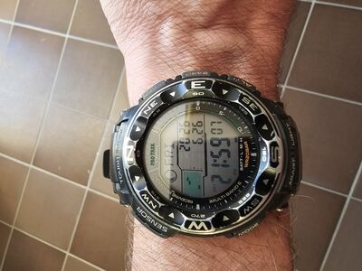 Casio Pro Trek PRW-2500 Solar