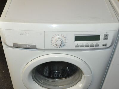 Pesumasin Electrolux 7kg