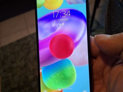 SAMSUNG A41