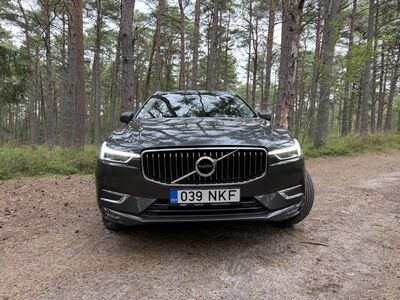 Volvo XC60 INSCRIPTION D5 PowerPulse 173 kW