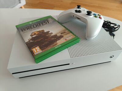 XBOX ONE S 1TB