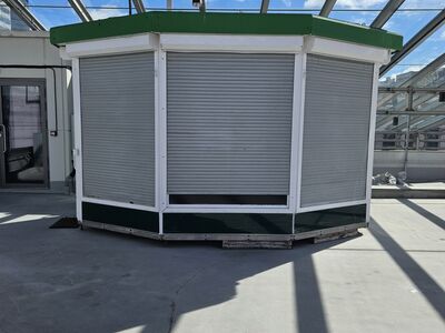 Kiosk 9m2, koos osalise inventariga