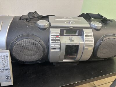 JVC BOOMBOX