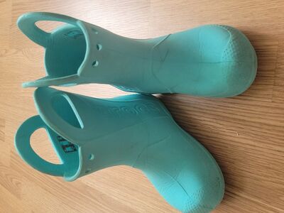 Crocs kummikud c10