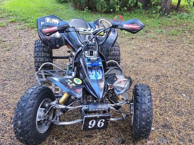 Laste quad