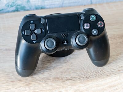 Sony Dualshock 4 V2 controller