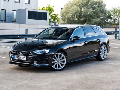 Audi A4 FACELIFT 2.0 R4 150kW GARANTII! Konks, ACC