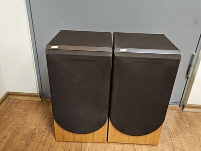 B&W Bowers and Wilkins DM22 HiFi 2-Way Loudspeaker