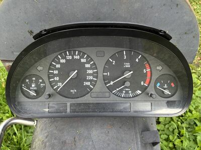 Bmw X5 e53 3.0d kellaplokk