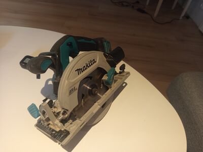Makita ketassaag dhs680