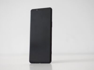 Uueväärne tippklassi Sony Xperia 5 II
